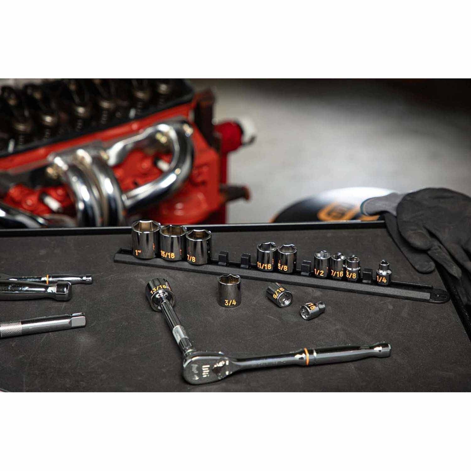 GearWrench 80553H 13 Piece 3/8" Drive 6 Point SAE Hi-Viz Socket Set - 7