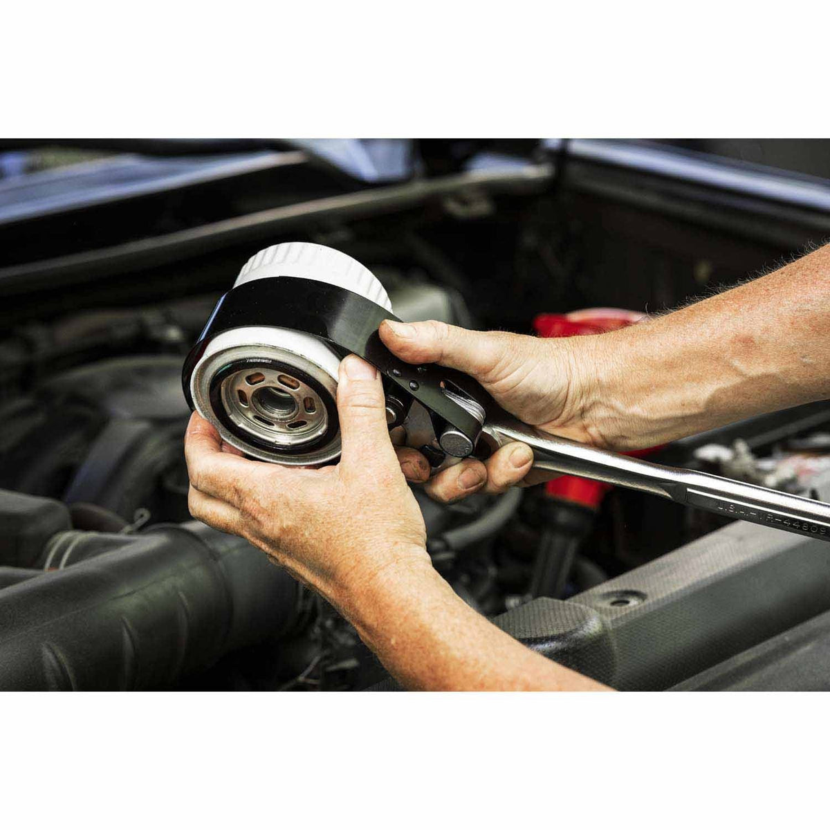 Gearwrench 2322D Heavy-Duty Oil Filter Wrench for Truck Filters - 3