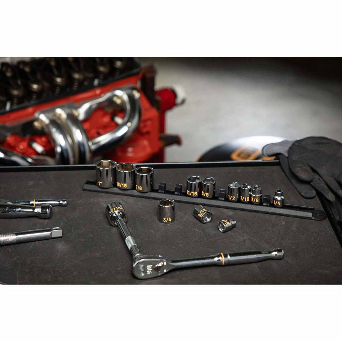 GearWrench 80553H 13 Piece 3/8" Drive 6 Point SAE Hi-Viz Socket Set - 7